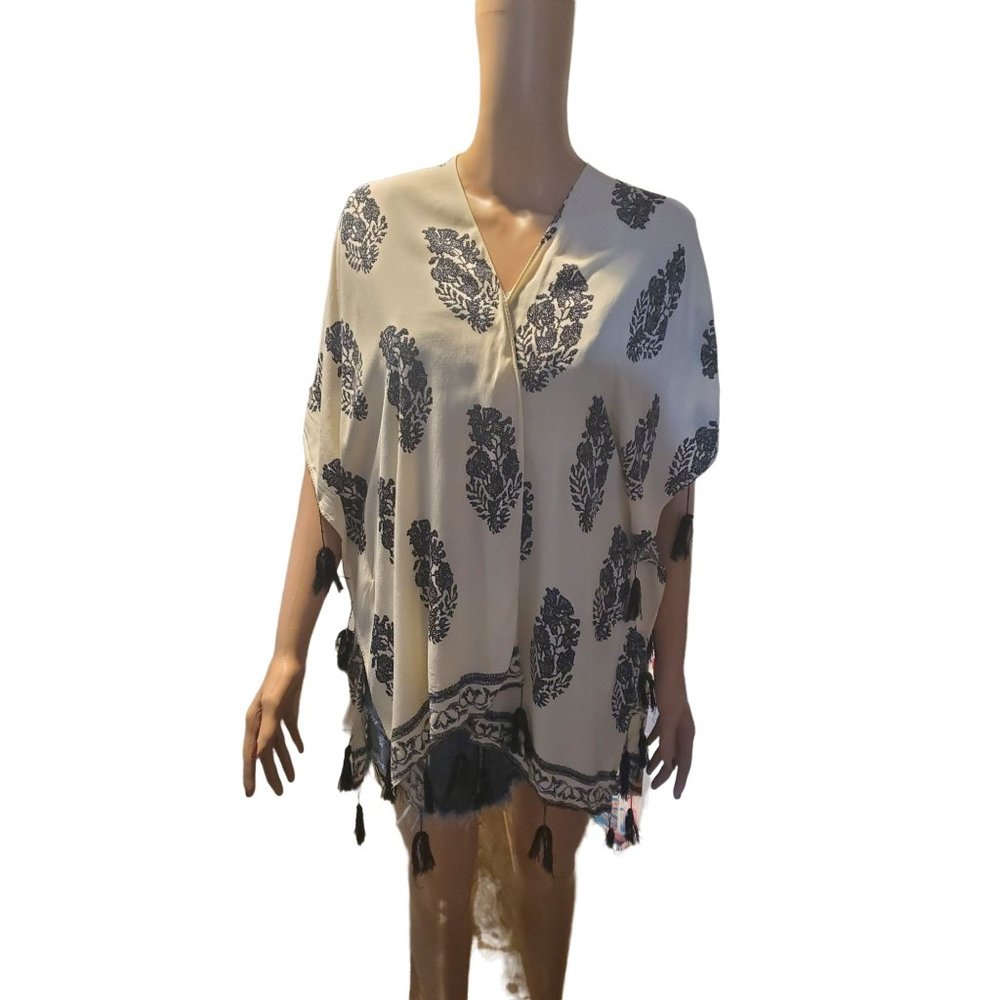 Laetitia Vintage Pattern Oversized Hanky Hem Kimono/Cardigan with tassels OS